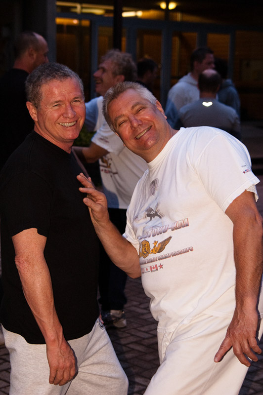 DSC-20101700